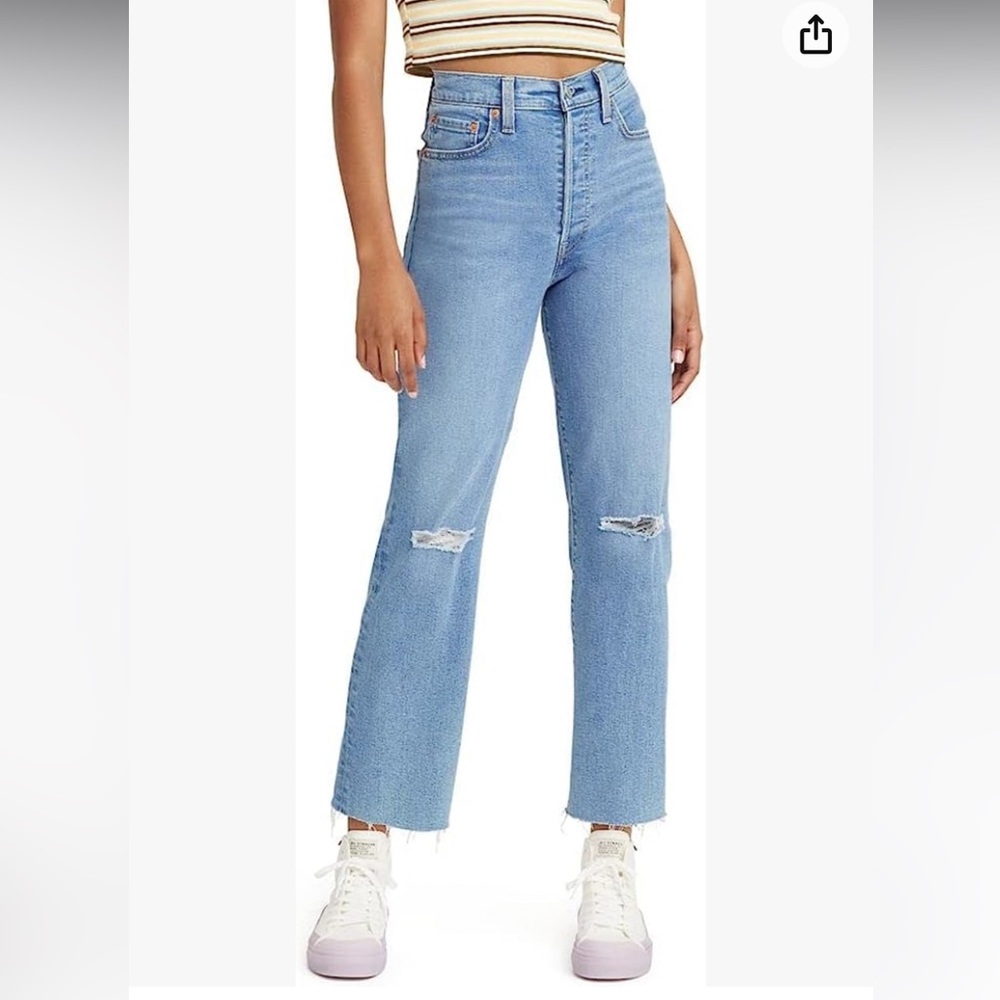 Levi’s Ribcage Straight Leg Ankle Jean